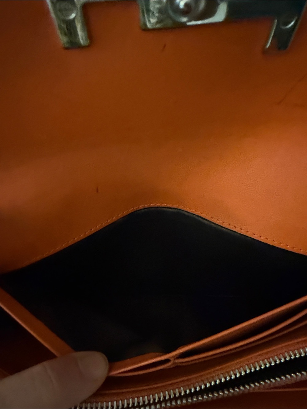 Tod’s Double T leather wallet - Picture 7 of 13